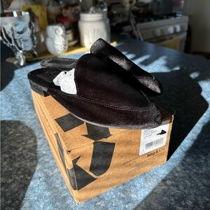 Rag & Co BATISTE Black Velvet Handcrafted Mules Size 9 NEW